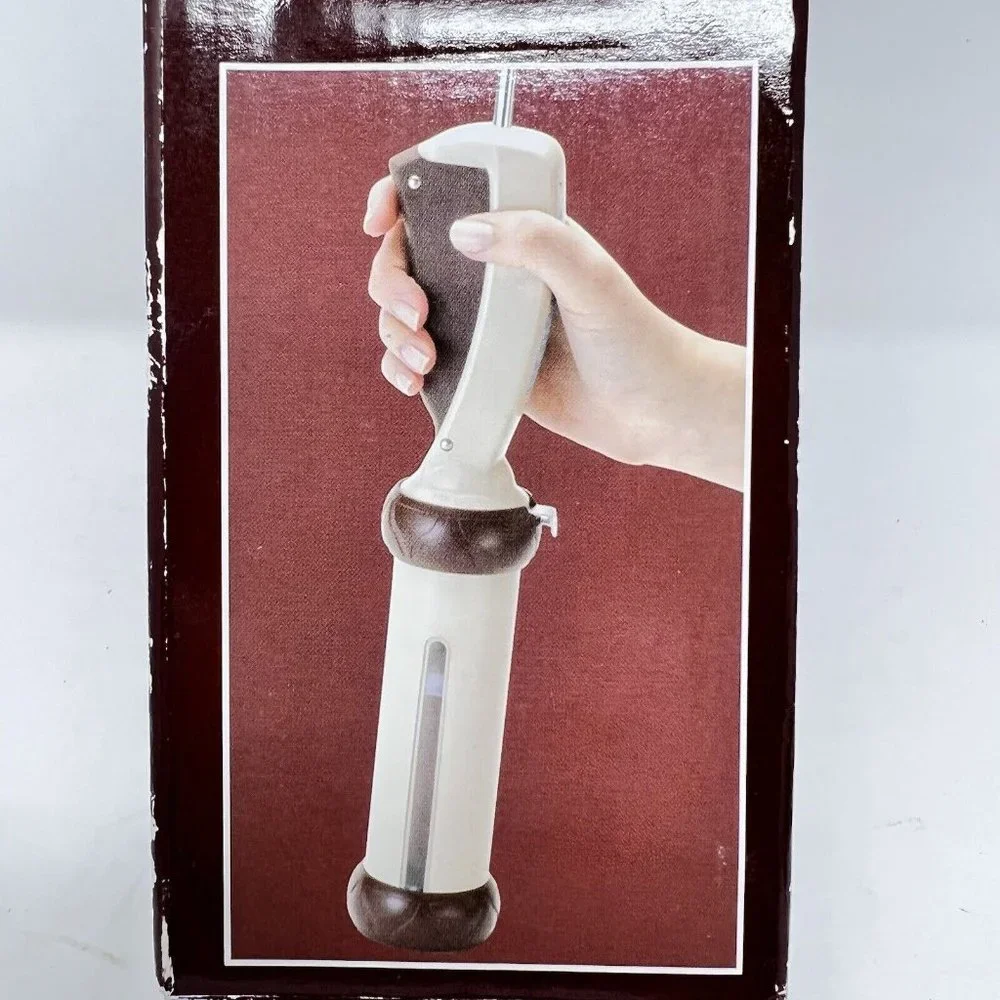 Hershey Kisses 28 Piece Cookie Press 21 Disc 6 Tips - New Damaged‎ Box
